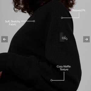 ALO Yoga Women's Black Waffle Knit Turtleneck Sweater